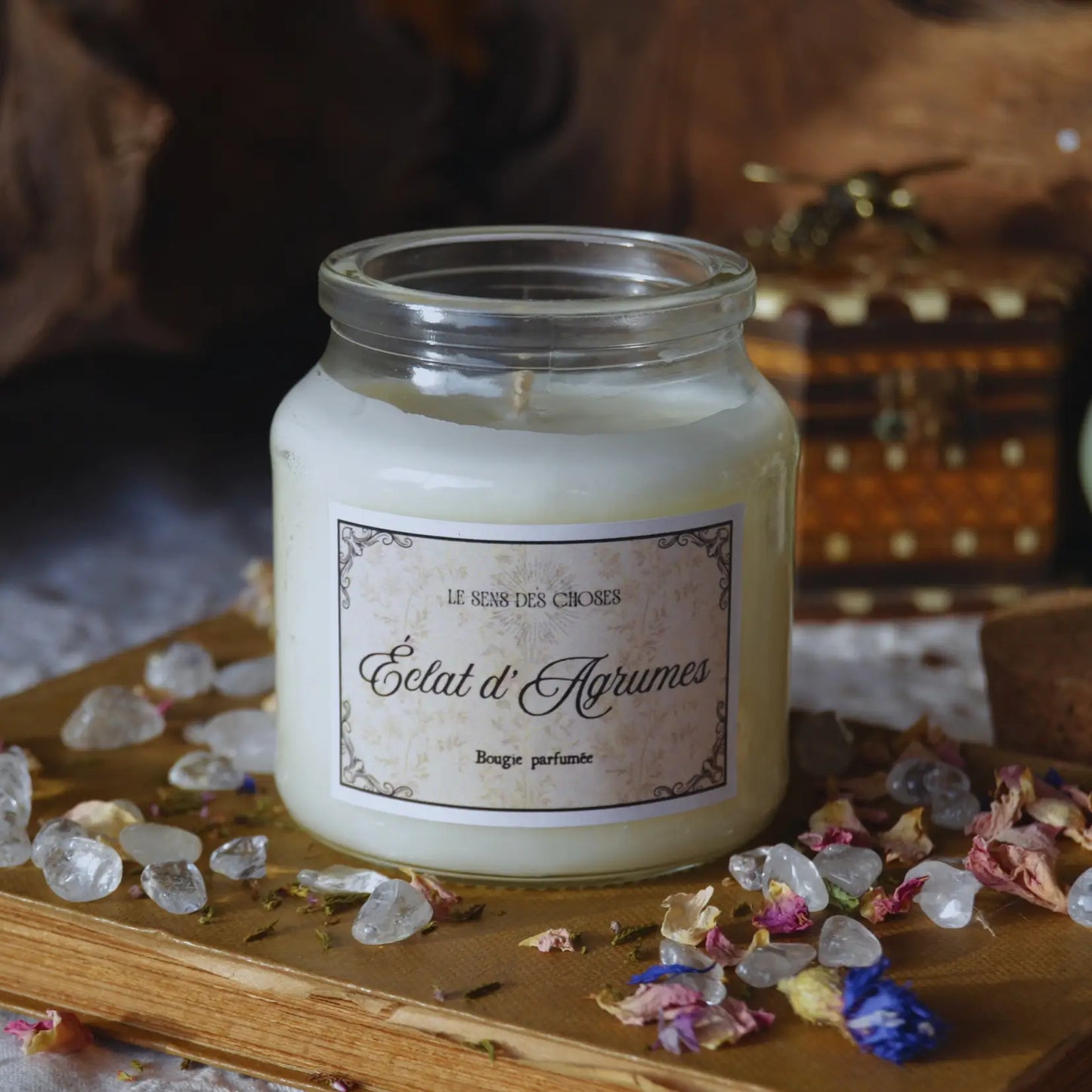 Bougie parfumée artisanale Éclat d’agrumes – Création artisanale | Le sens des choses – Boutique de bougies parfumées végétales, décorations et savons