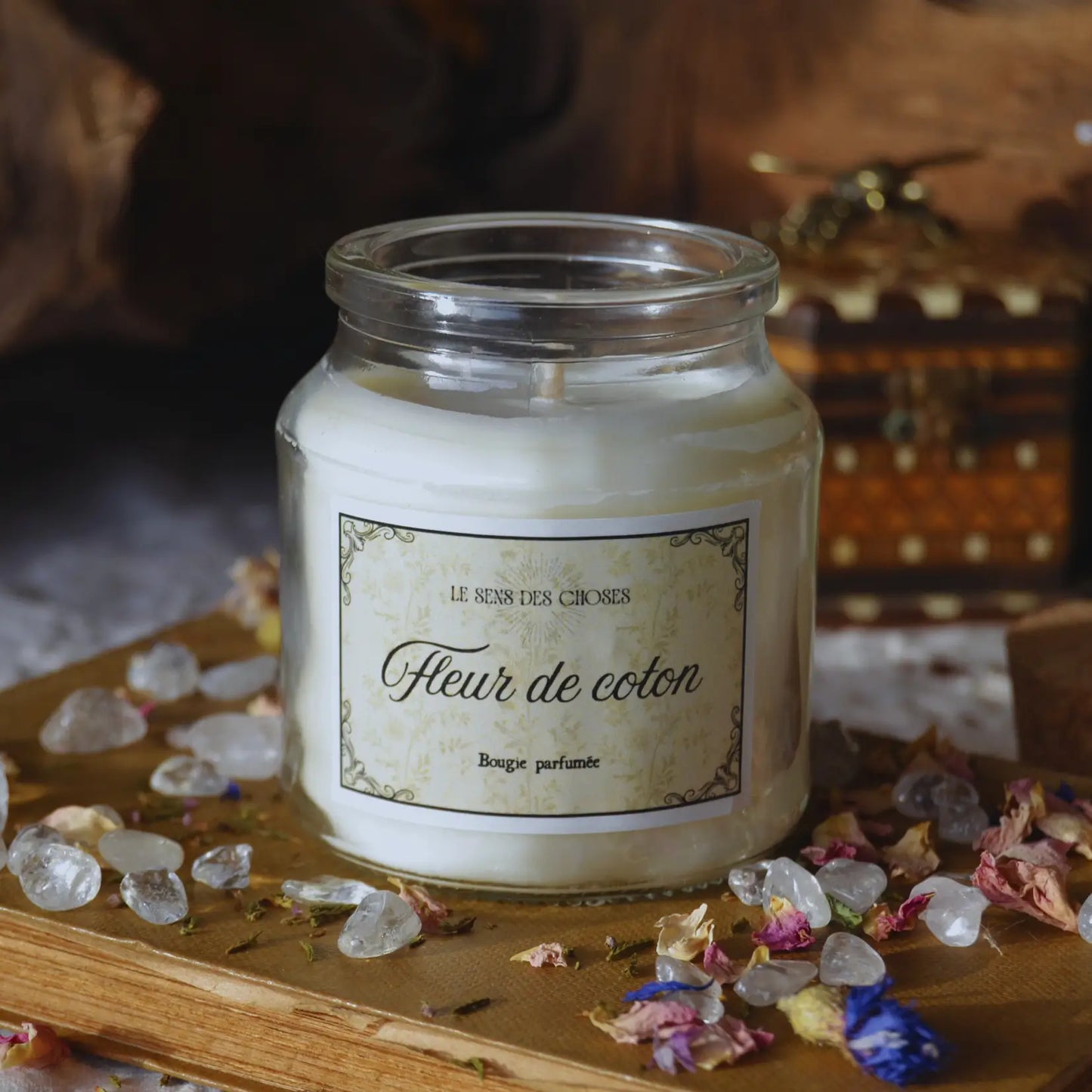 Bougie parfumée artisanale à la fleur de coton – Création artisanale | Le sens des choses – Boutique de bougies parfumées végétales, décorations et savons