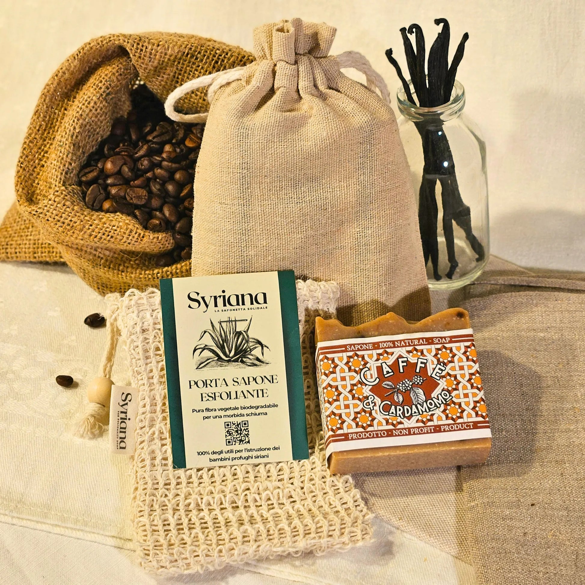 Savon artisanal à l’huile de graines de café et cardamome – Création artisanale | Le sens des choses – Boutique de bougies parfumées végétales et objets décoratifs écoresponsables