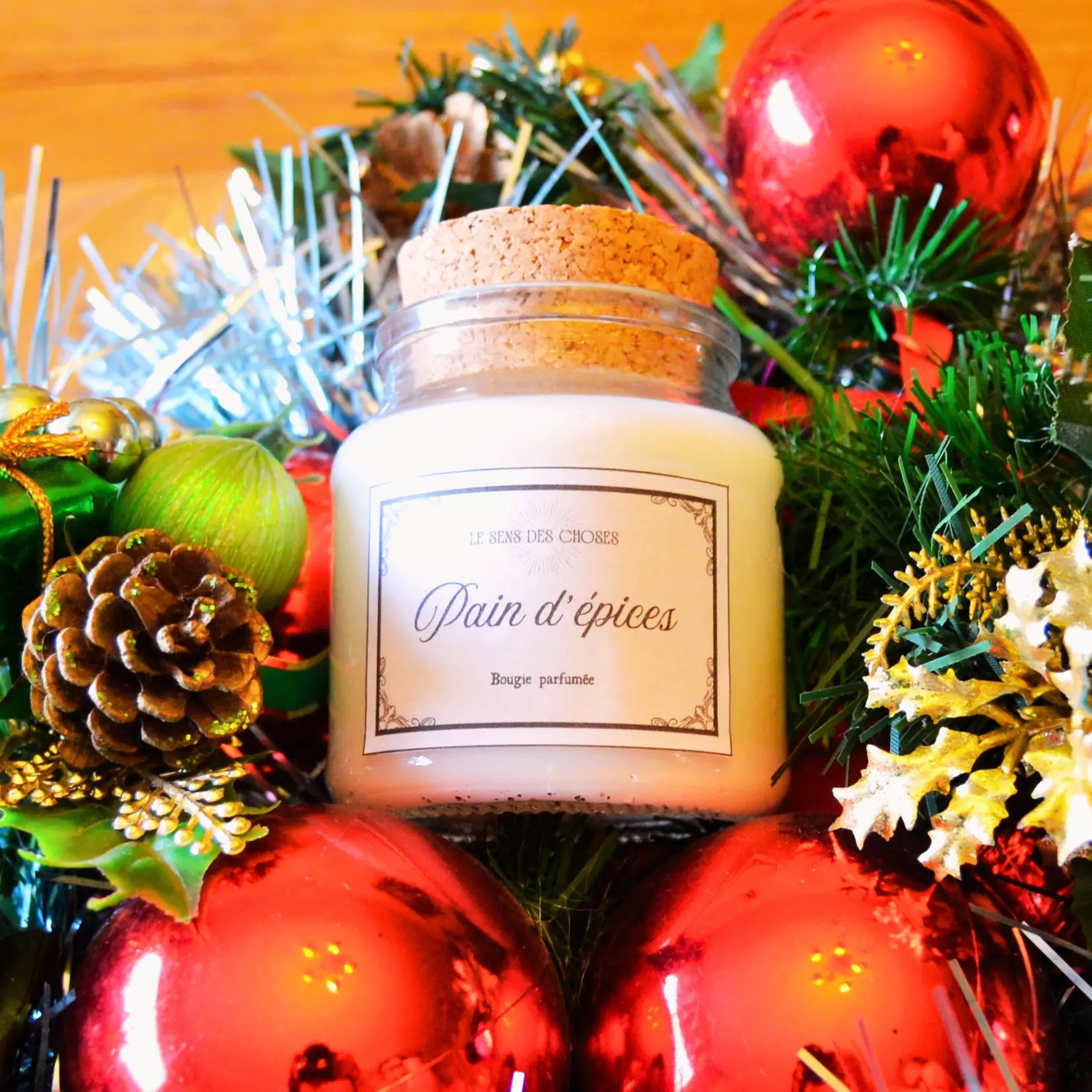 Bougie parfumée artisanale au pain d'épices – Création artisanale | Le sens des choses – Boutique de bougies parfumées végétales et objets décoratifs écoresponsables