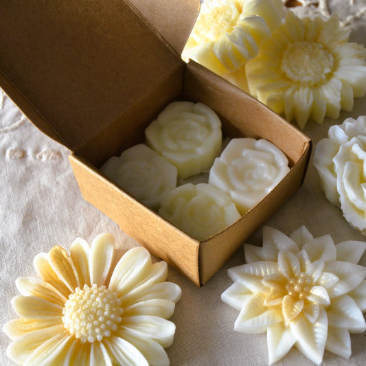 Coffret découverte de quatre mini fondants parfumés – Création artisanale | Le sens des choses – Boutique de bougies parfumées végétales et objets décoratifs écoresponsables