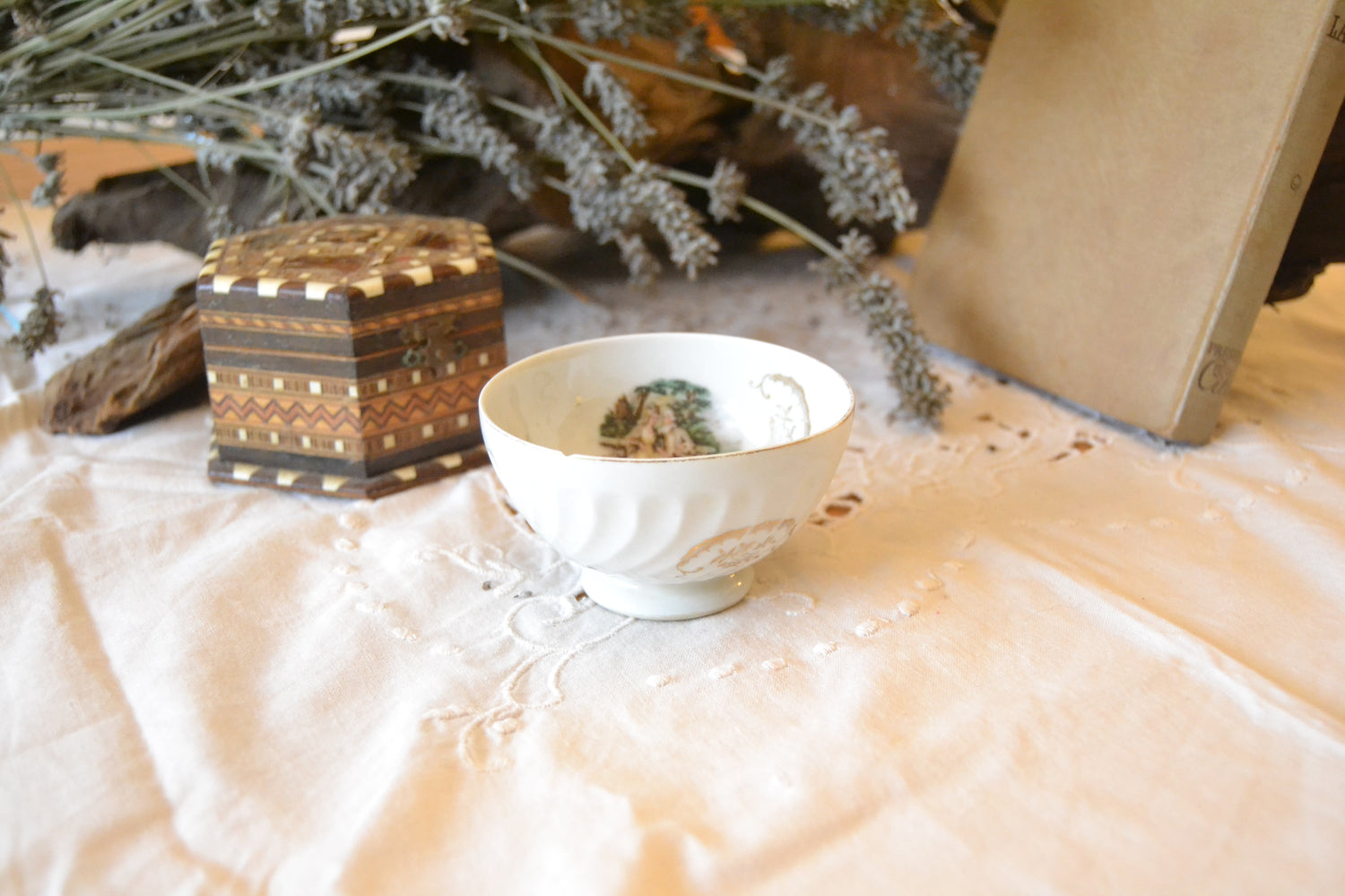 Le sens des choses – Bougies artisanales et créations en jesmonite fabriquées en Charente-Maritime, savons naturels, accessoires écoresponsables