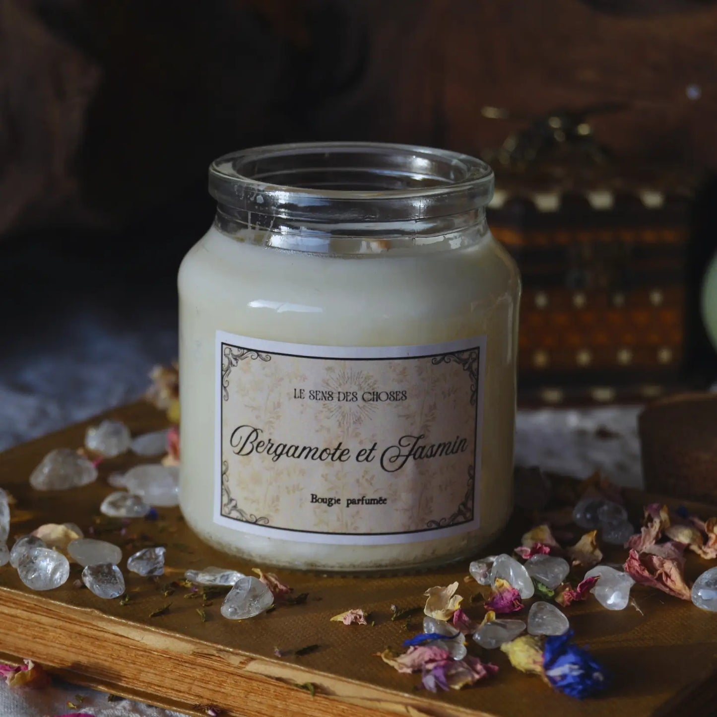 Bougie parfumée artisanale à la bergamote et au jasmin – Création artisanale | Le sens des choses – Boutique de bougies parfumées végétales, décorations et savons