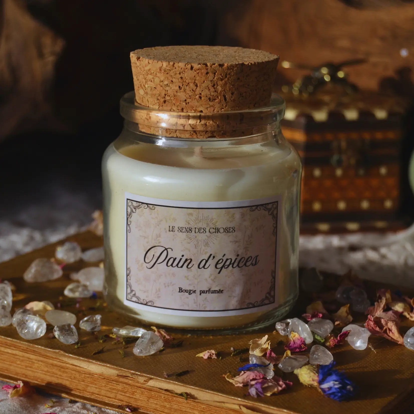 Bougie parfumée artisanale au chaï et pain d'épices – Création artisanale | Le sens des choses – Boutique de bougies parfumées végétales, décorations et savons