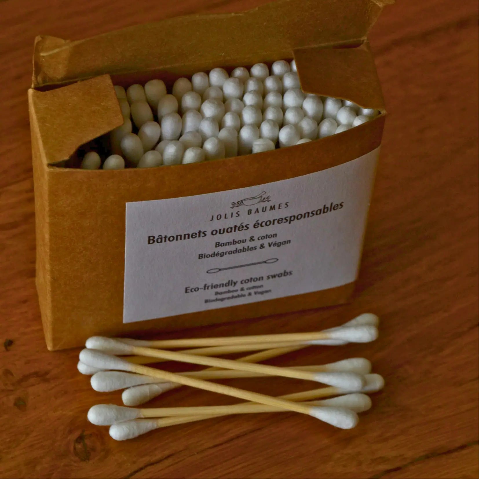 Bâtonnets ouatés écologiques en bambou et coton bio – Création artisanale | Le sens des choses – Boutique de bougies parfumées végétales et objets décoratifs écoresponsables