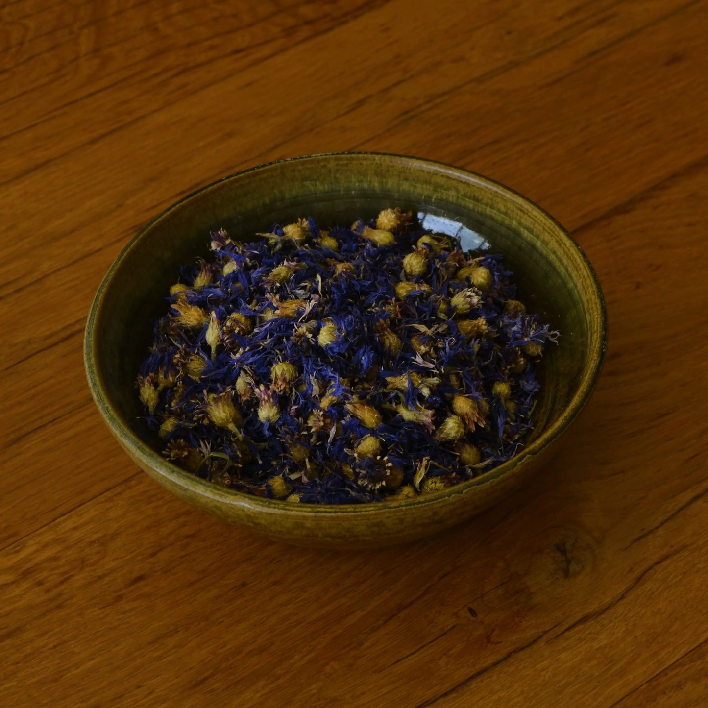 Fleurs de bleuet séchées (Centaurea Cyanus) – Création artisanale | Le sens des choses – Boutique de bougies parfumées végétales et objets décoratifs écoresponsables