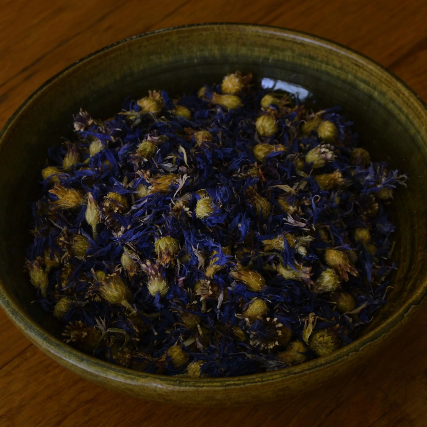 Fleurs de bleuet séchées (Centaurea Cyanus) – Création artisanale | Le sens des choses – Boutique de bougies parfumées végétales et objets décoratifs écoresponsables