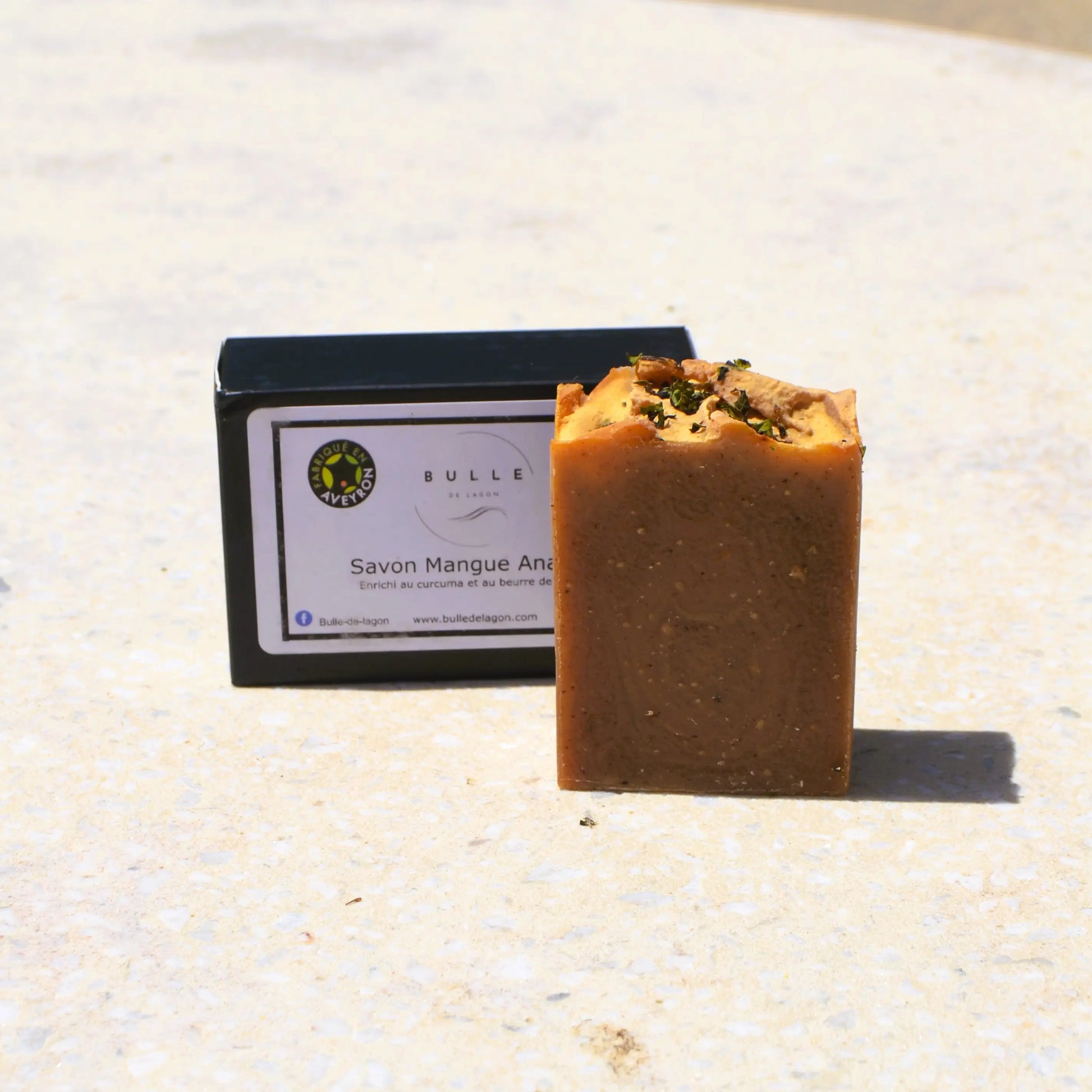 Savon surgras à la mangue et ananas – Création artisanale | Le sens des choses – Boutique de bougies parfumées végétales et objets décoratifs écoresponsables