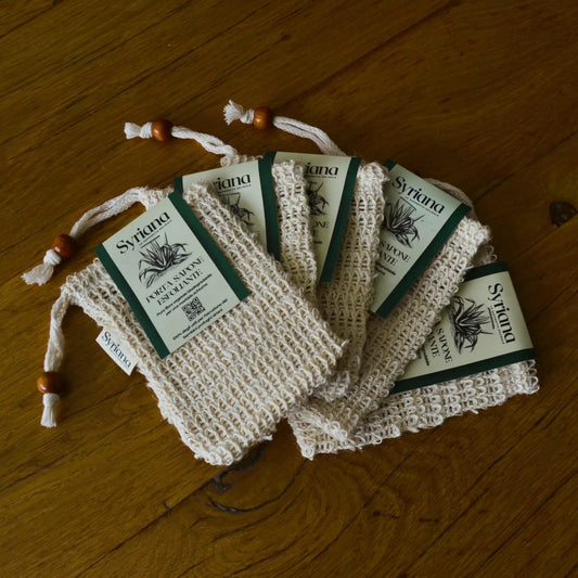 Sachet à savon en sisal naturel biodégradable – Création artisanale | Le sens des choses – Boutique de bougies parfumées végétales, décorations et savons