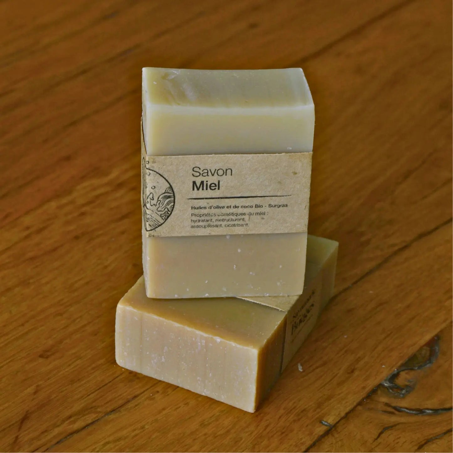 Savon artisanal surgras au miel des Cévennes – Création artisanale | Le sens des choses – Boutique de bougies parfumées végétales et objets décoratifs écoresponsables