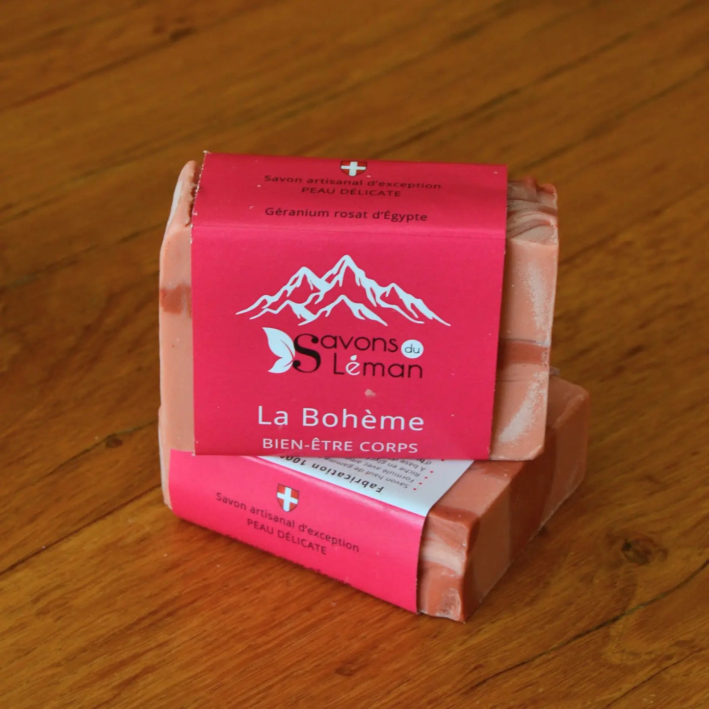 Savon BIO surgras géranium et bergamote « La Bohème » – Création artisanale | Le sens des choses – Boutique de bougies parfumées végétales et objets décoratifs écoresponsables