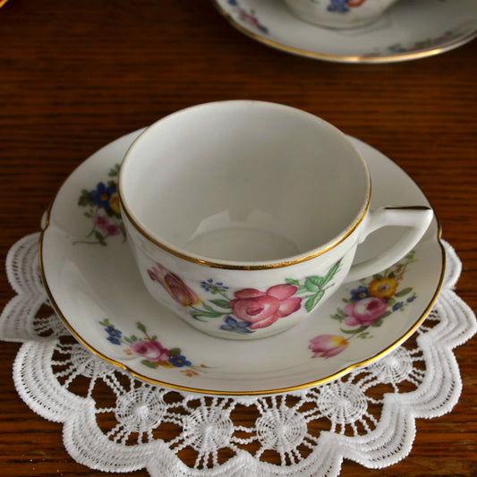 Bougie décorative artisanale tasse de thé — motif romantique vintage — parfum au choix – Création artisanale | Le sens des choses – Boutique de bougies parfumées végétales et objets décoratifs écoresponsables
