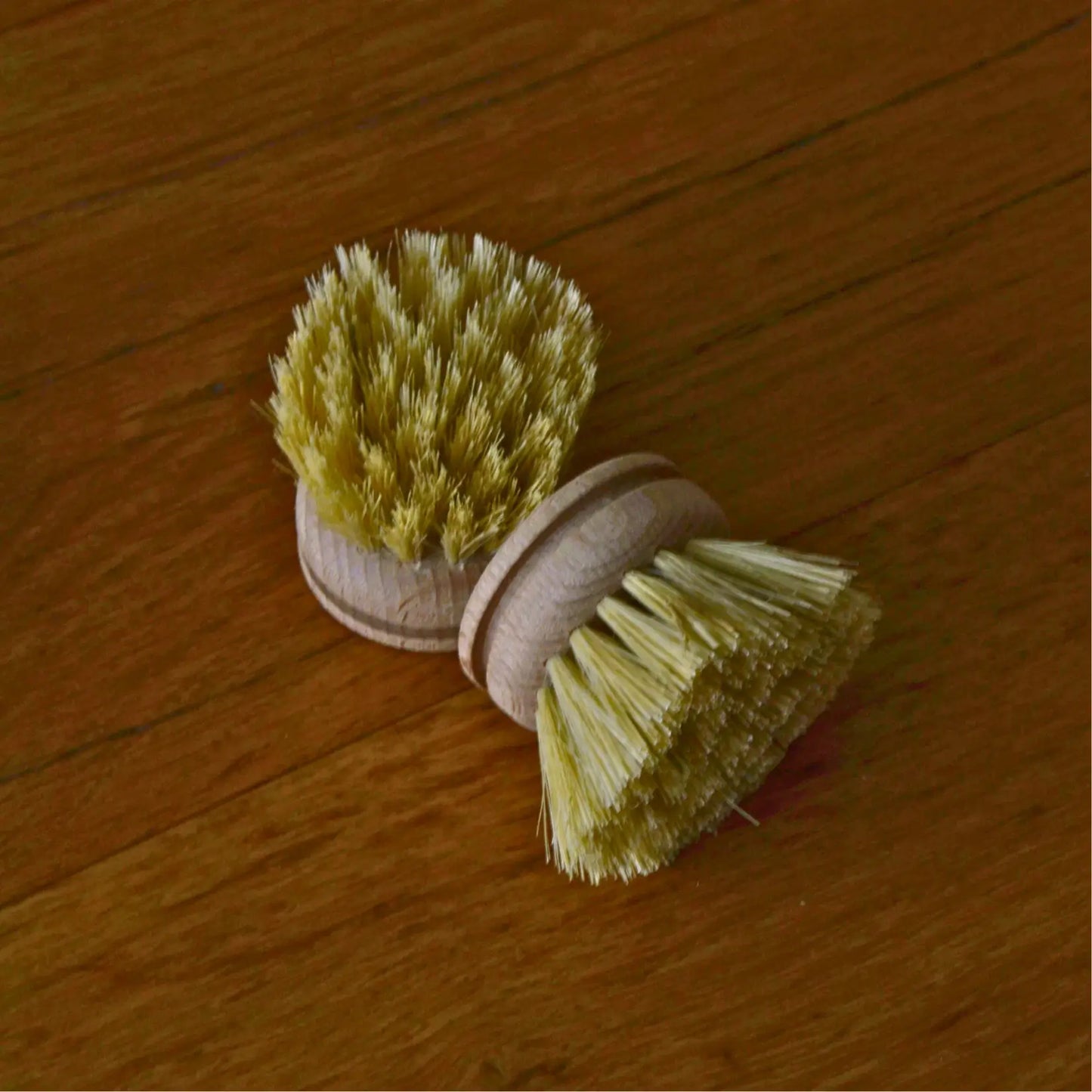 Tête de rechange pour brosse à vaisselle écologique – Création artisanale | Le sens des choses – Boutique de bougies parfumées végétales et objets décoratifs écoresponsables